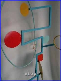 Contemporary modernist influenced abstract steel matt enamel painted sculpture